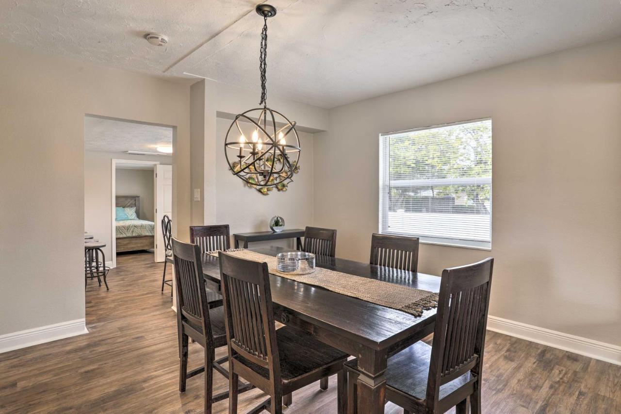 Pet-Friendly Gulfport Home Less Than 2 Mi To Beach St. Petersburg Kültér fotó
